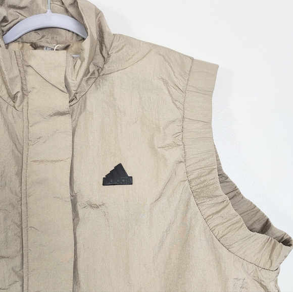 Adidas Women's XL City Escape Crop Vest Jacket Blanch Cargo Sporty Brown Zip - Picture 3 of 13